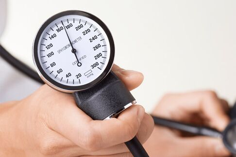 lectures de tonomètre pour l'hypertension